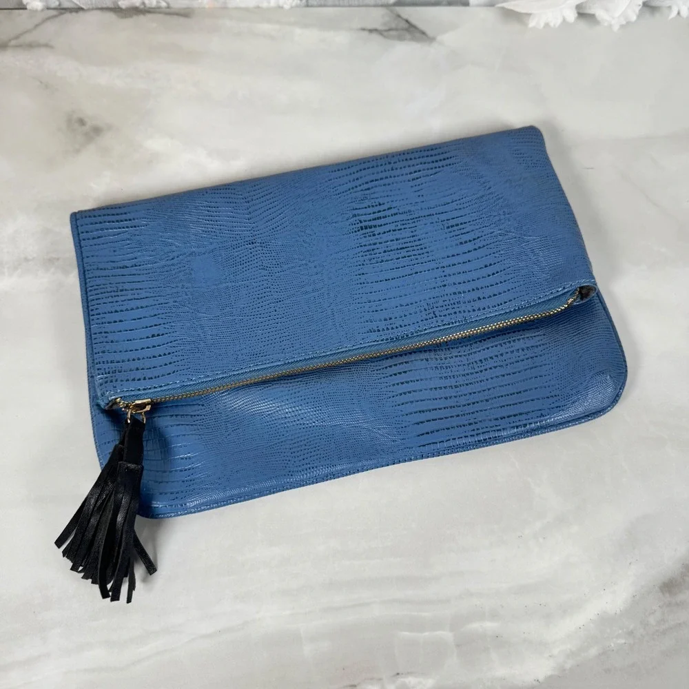 R+J Romeo + Juliet Couture Blue Faux Leather Snakeprint Foldover Clutch‎ Tassel